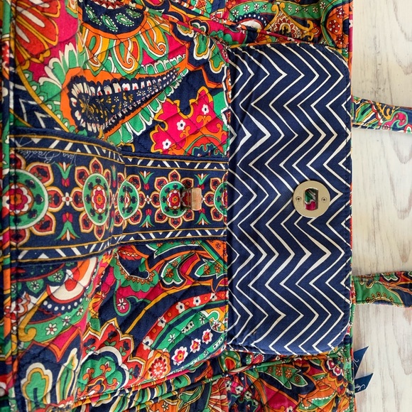 Vera Bradley Tote Bag (large) - Picture 5 of 6